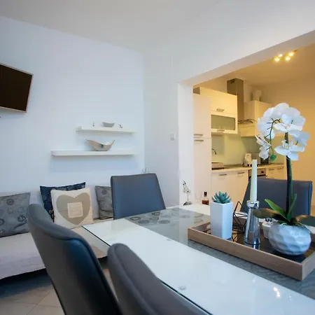 Apartment Milenka - Gorana