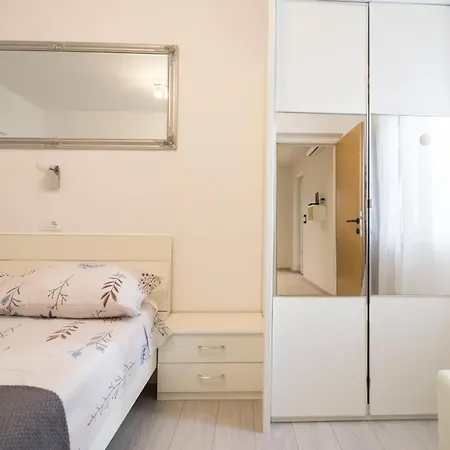 Milenka - Gorana Apartment